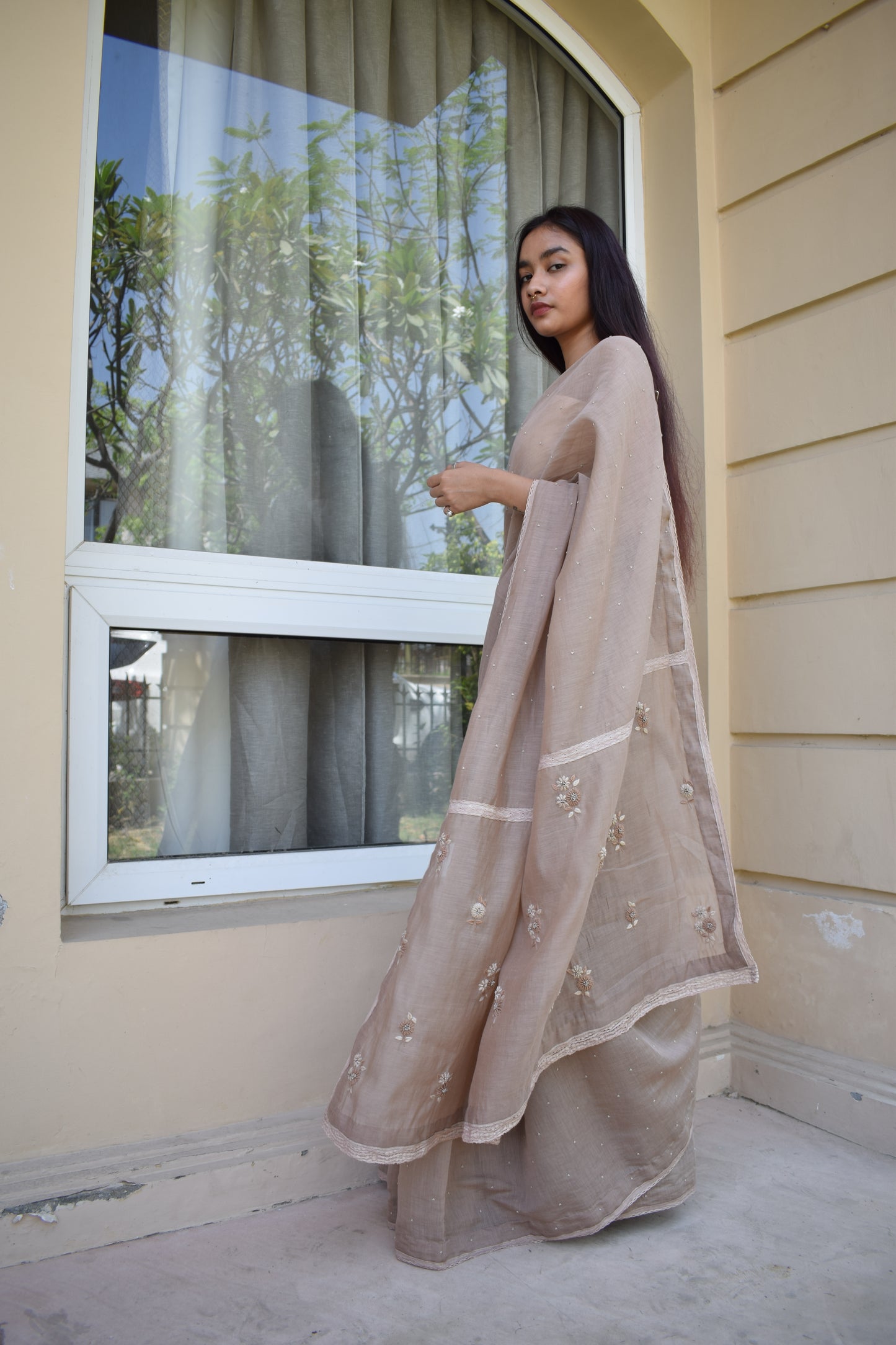 Border Buti Saree